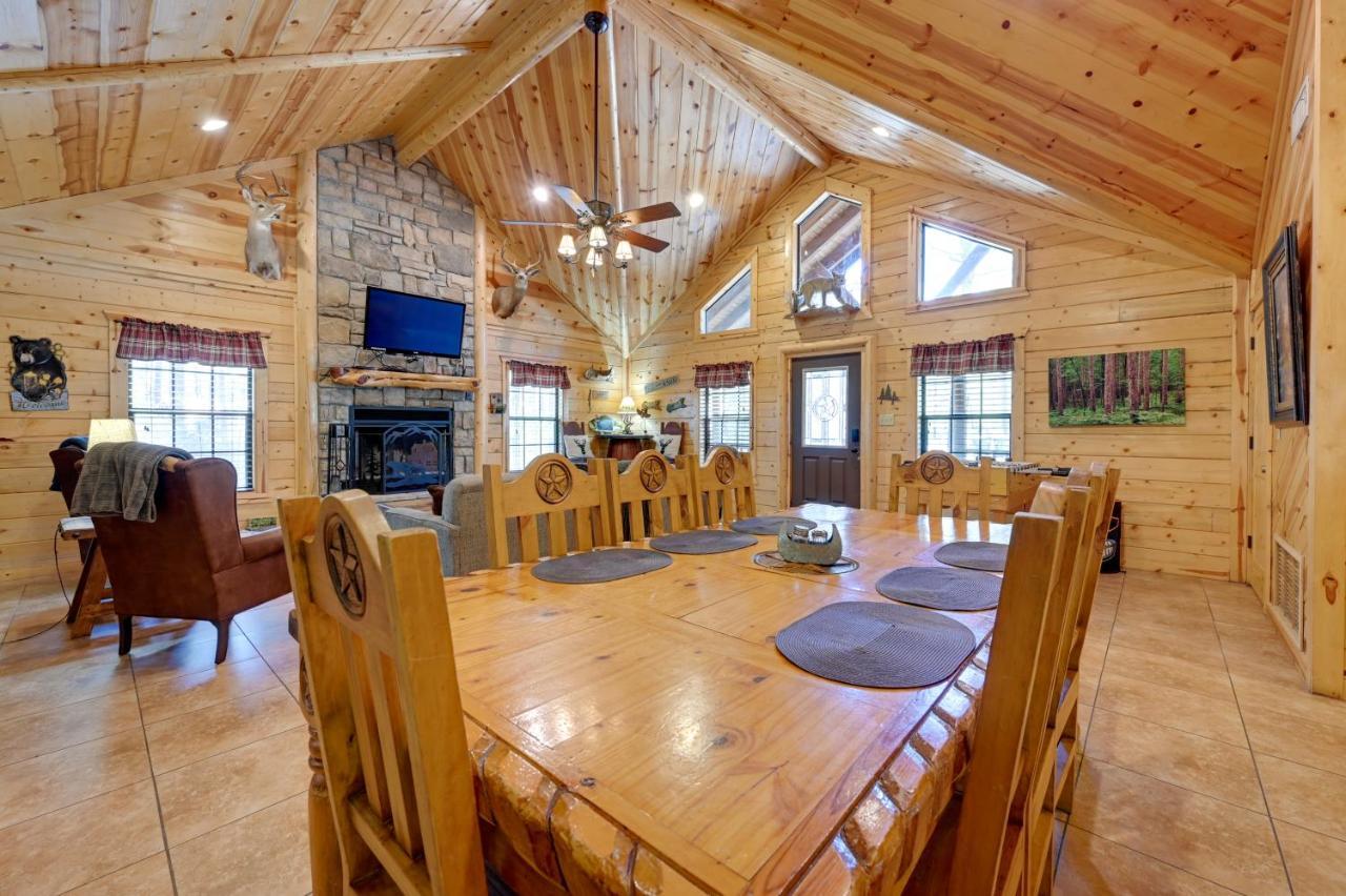 Broken Bow Cabin With Hot Tub And Deck - 4 Mi To Lake! Exterior photo