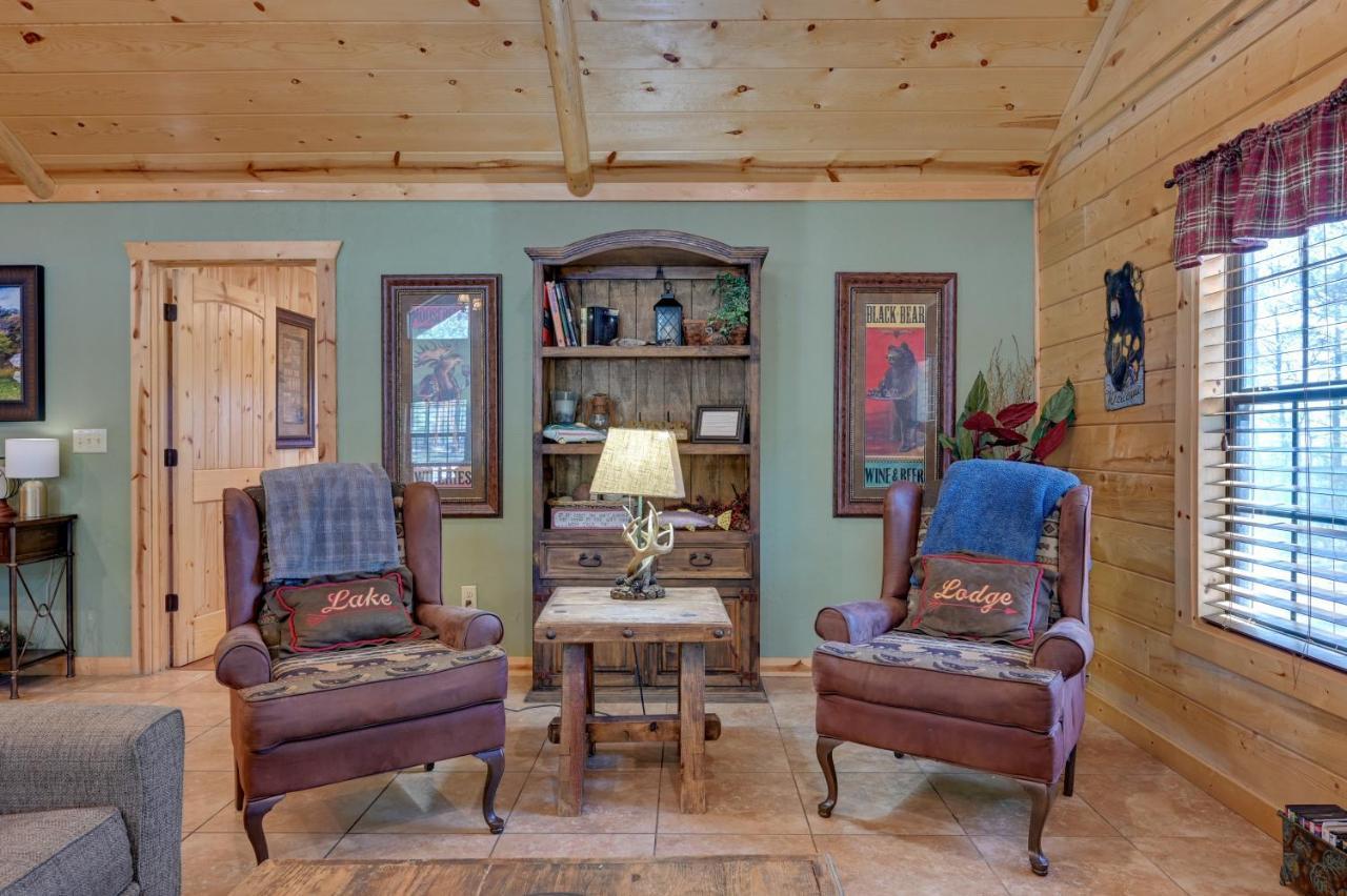 Broken Bow Cabin With Hot Tub And Deck - 4 Mi To Lake! Exterior photo