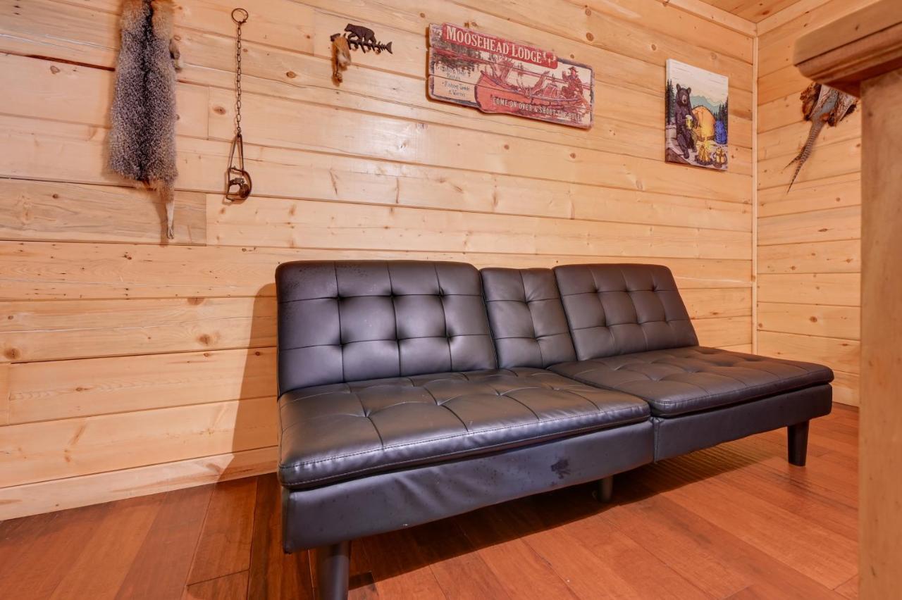 Broken Bow Cabin With Hot Tub And Deck - 4 Mi To Lake! Exterior photo