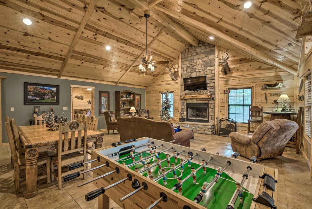 Broken Bow Cabin With Hot Tub And Deck - 4 Mi To Lake! Exterior photo
